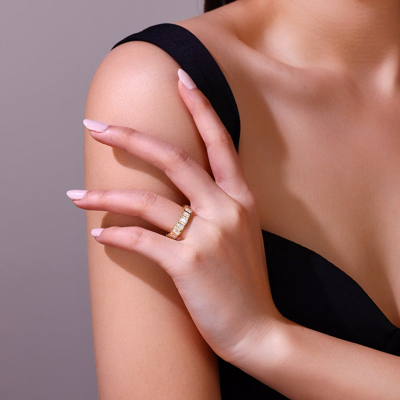 Eterna Radiance Ring
